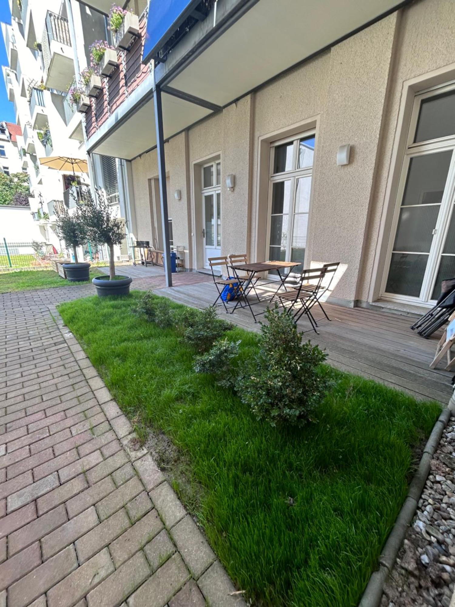 Modernes Apartment Im Sueden Leipzigs Luaran gambar